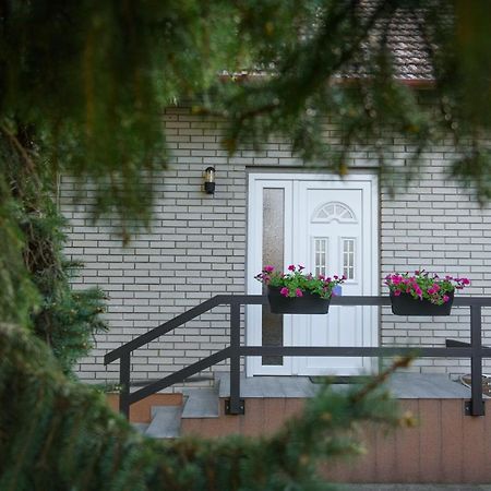 Dumalux Velvet Apartment Subotica Exterior foto
