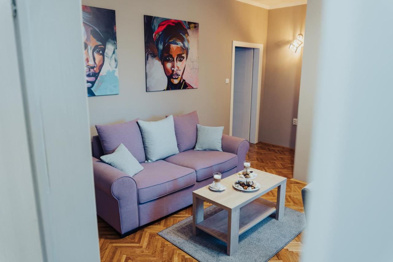 Dumalux Velvet Apartment Subotica Exterior foto
