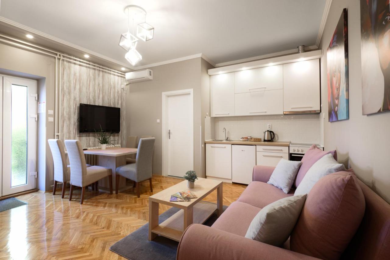 Dumalux Velvet Apartment Subotica Exterior foto